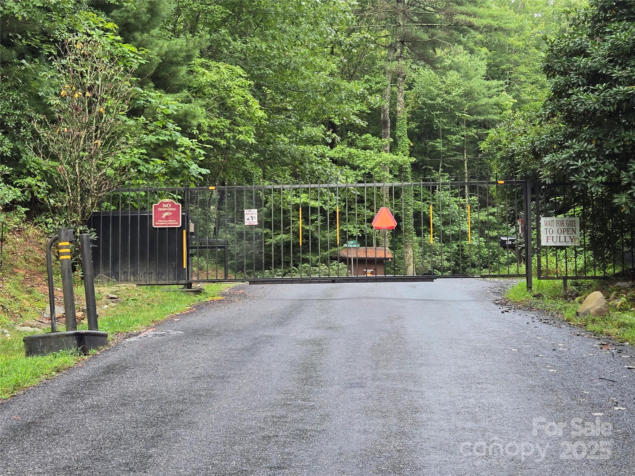 147 Hummingbird Hollow