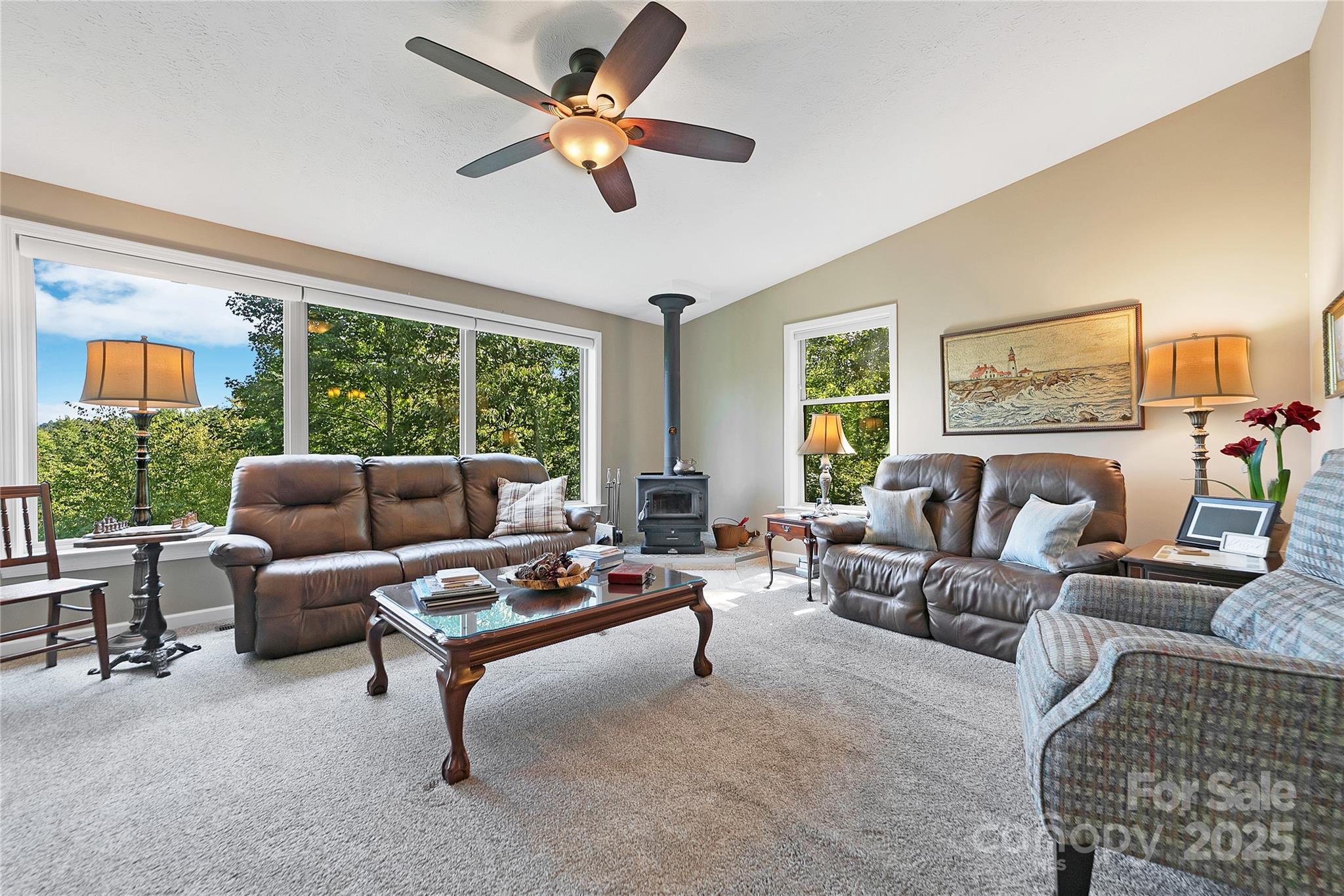 88 Ladd Ridge