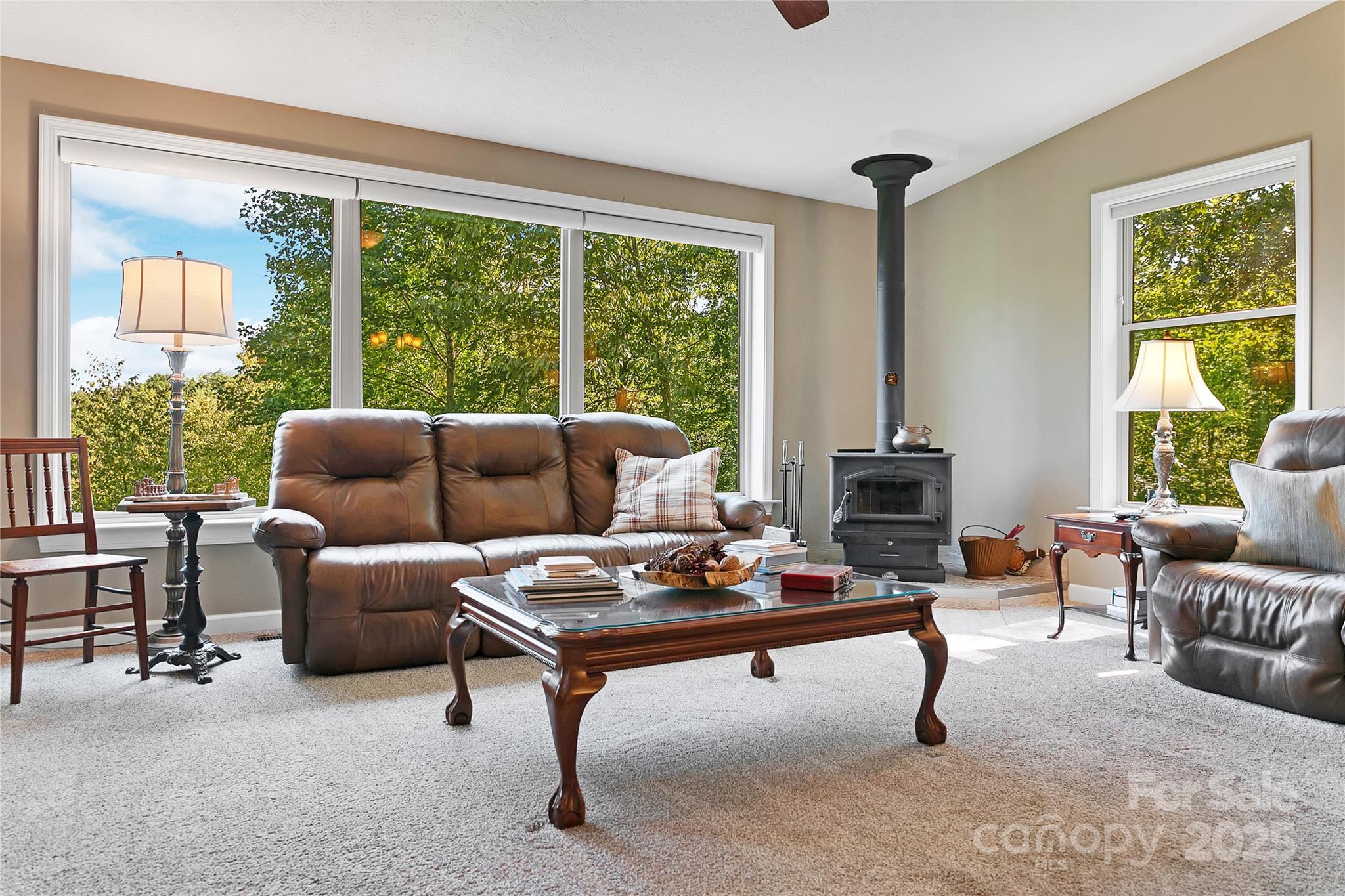 88 Ladd Ridge
