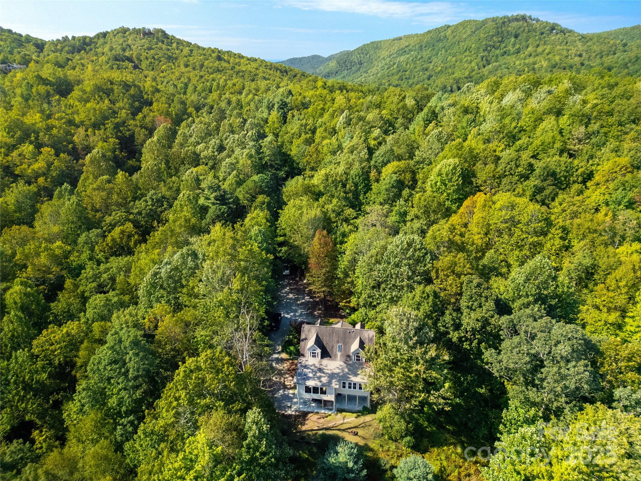 88 Ladd Ridge