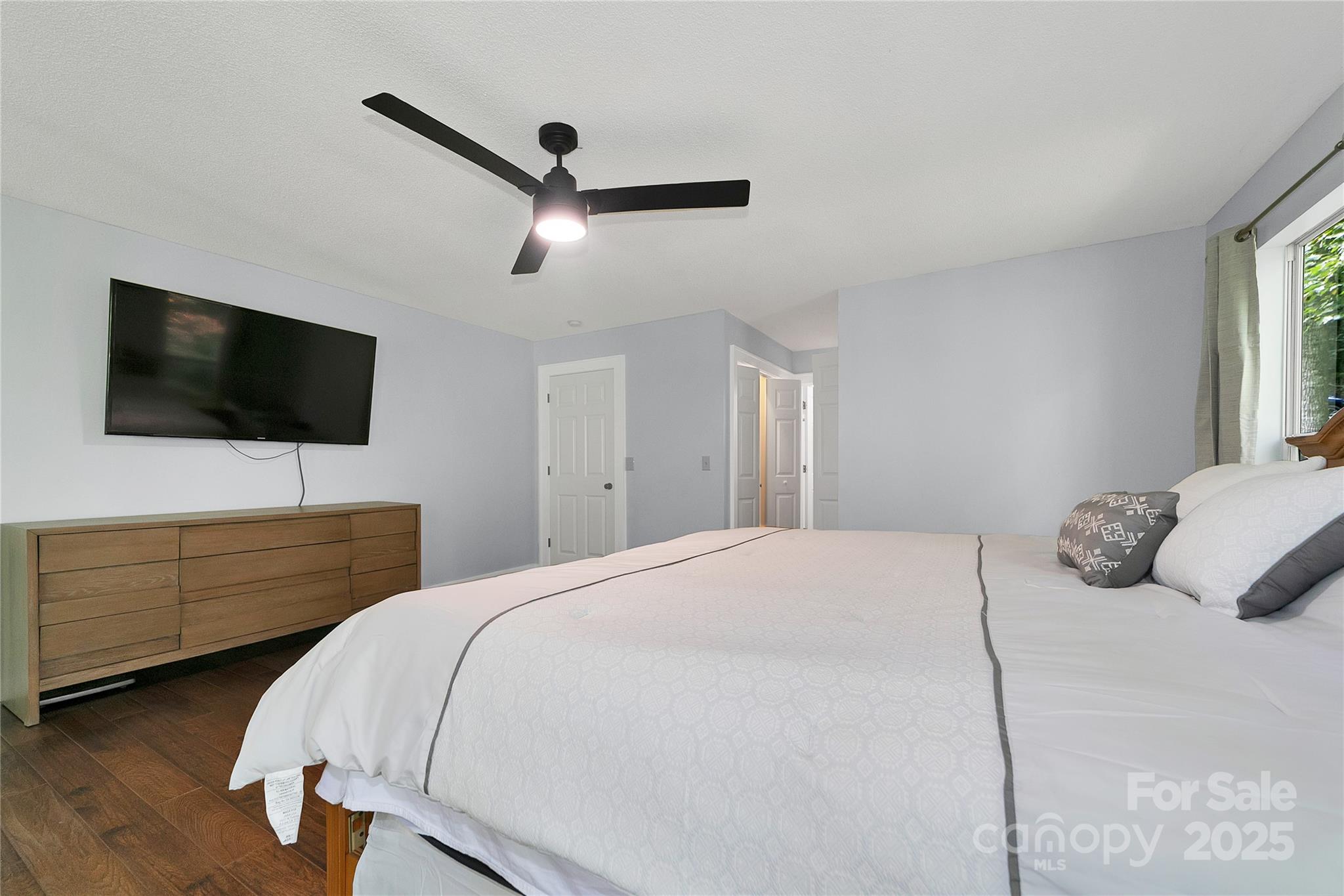 557 Country Club Estates Drive