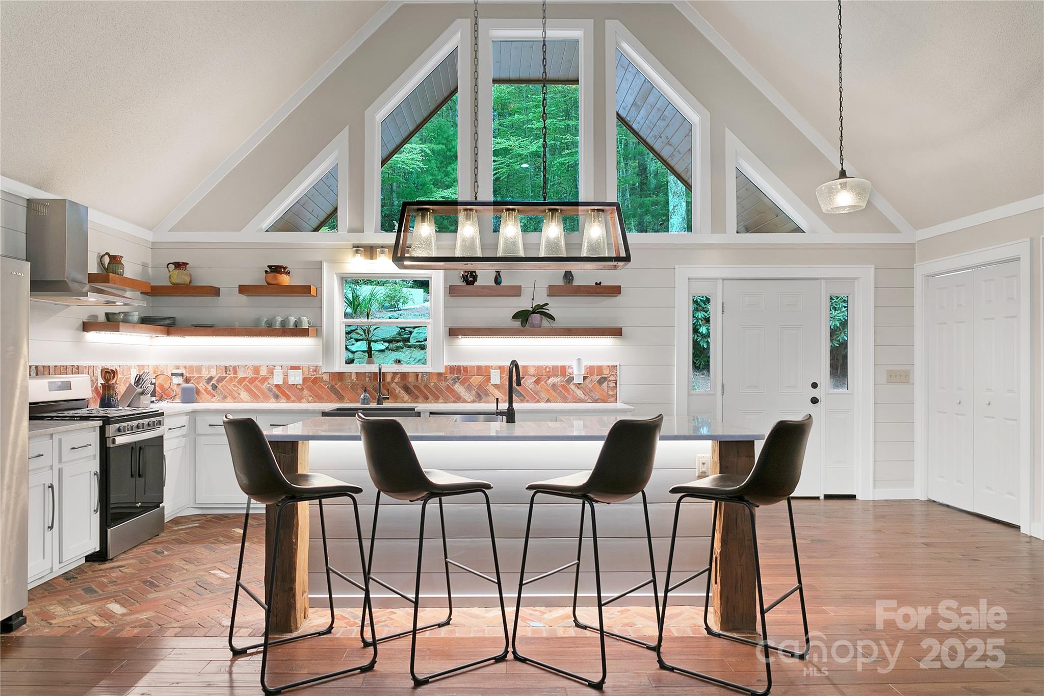 557 Country Club Estates Drive