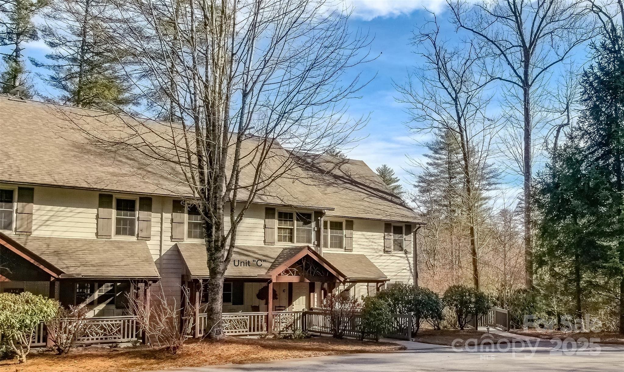 620C Sapphire Road