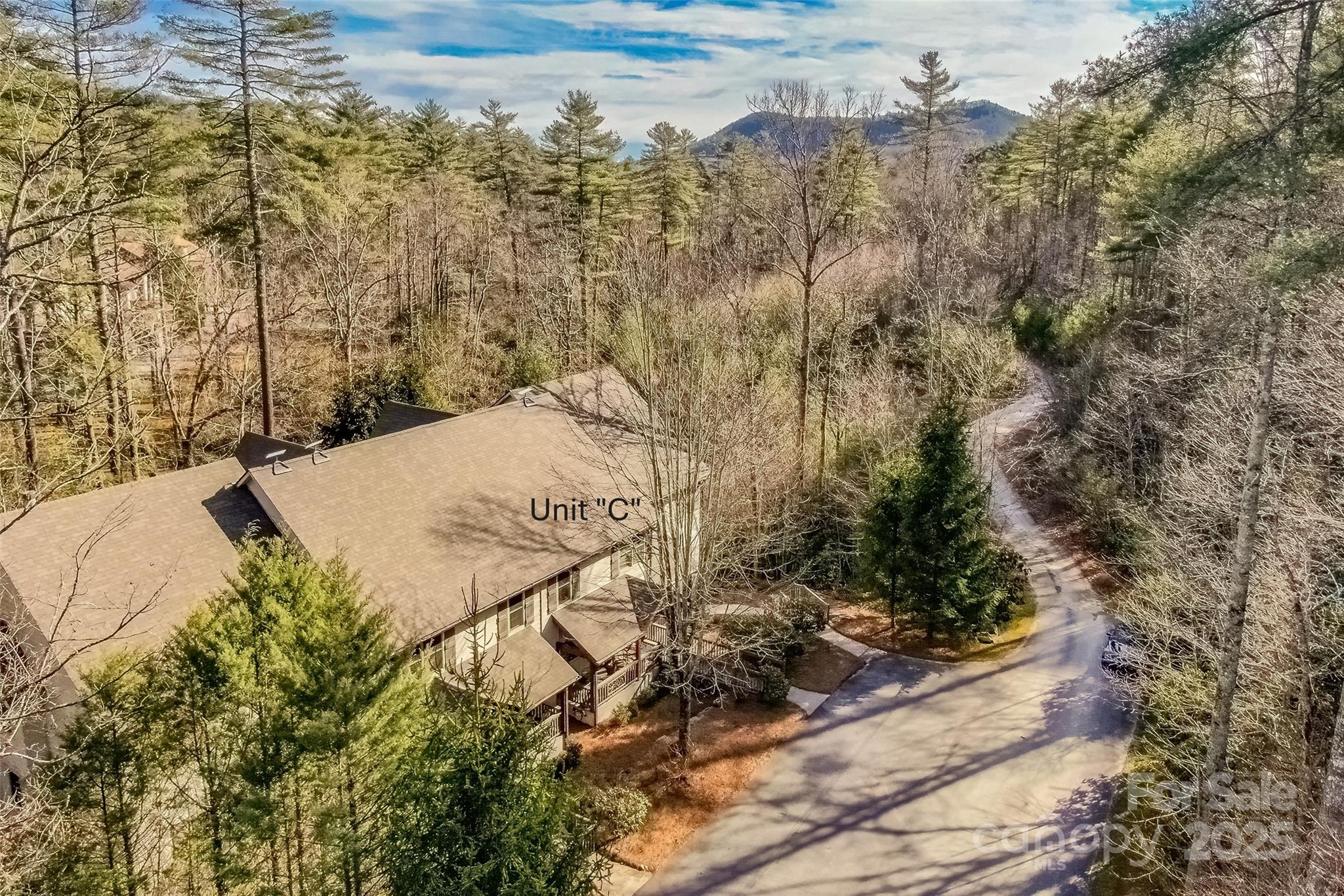 620C Sapphire Road