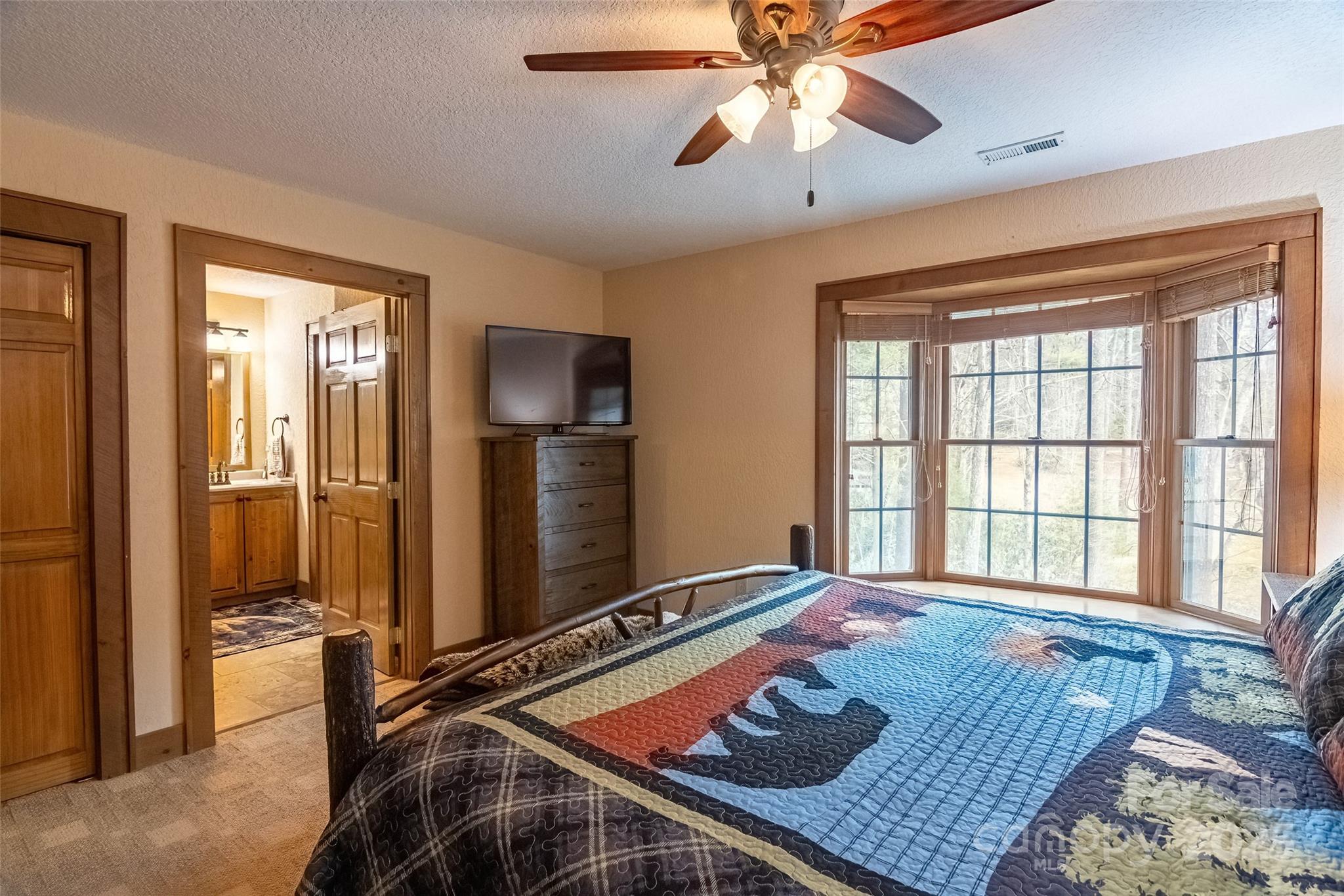 620C Sapphire Road