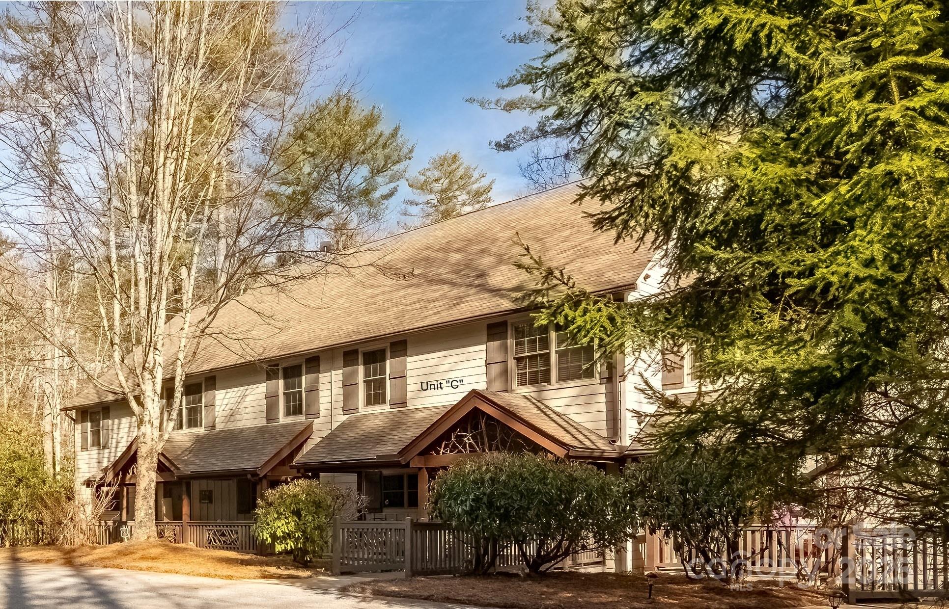 620C Sapphire Road