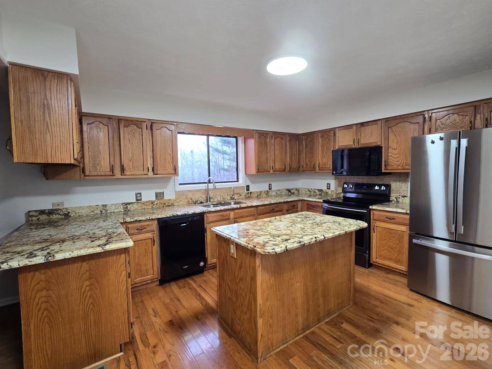 120 Breckenridge Court
