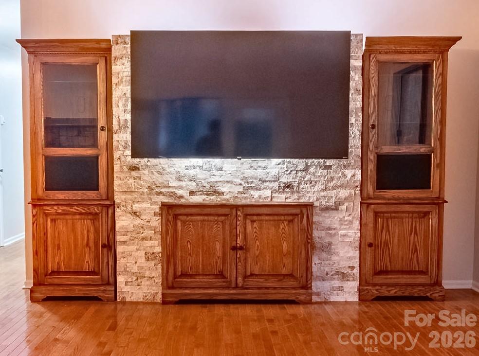 120 Breckenridge Court