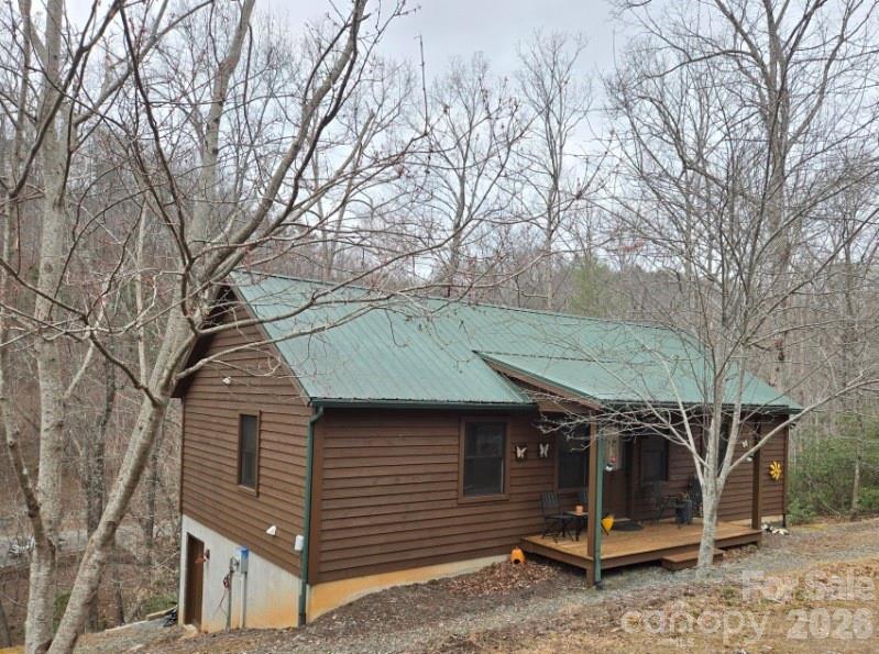 575 Shannons Walk