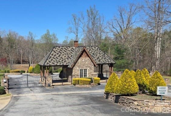 600 High Pines Loop