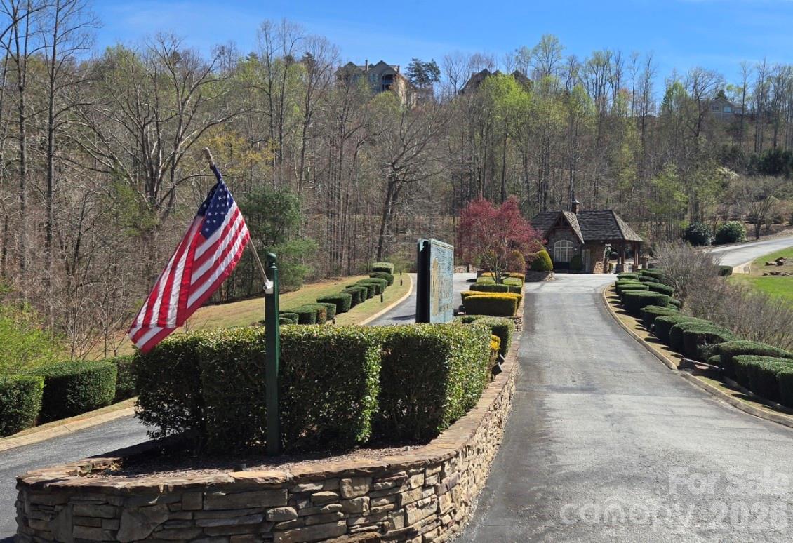 600 High Pines Loop