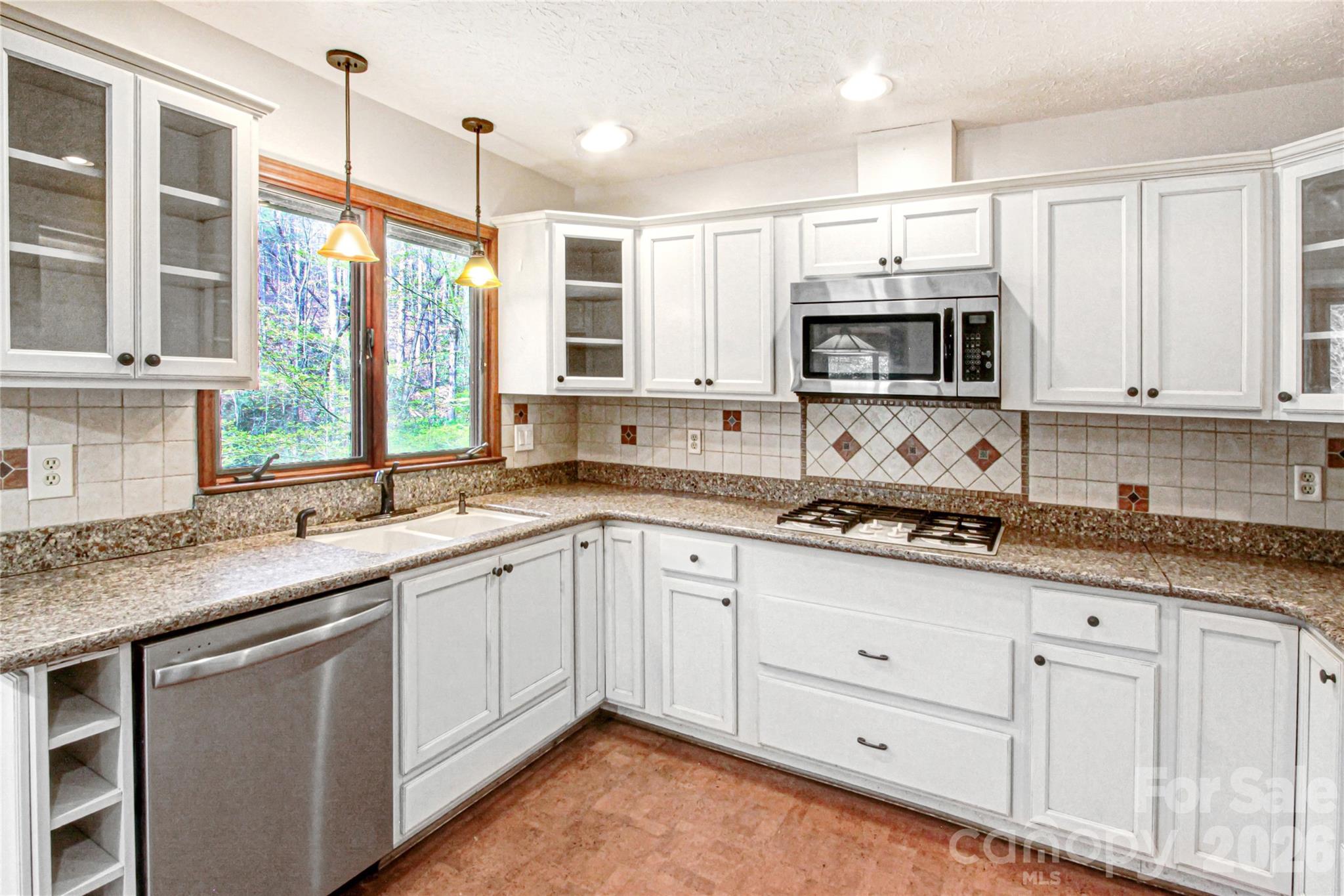 540 Chickadee Lane