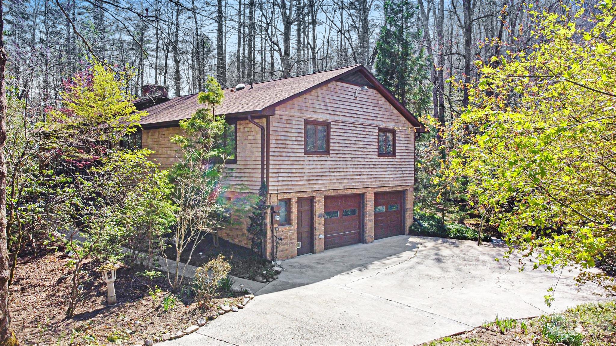 540 Chickadee Lane