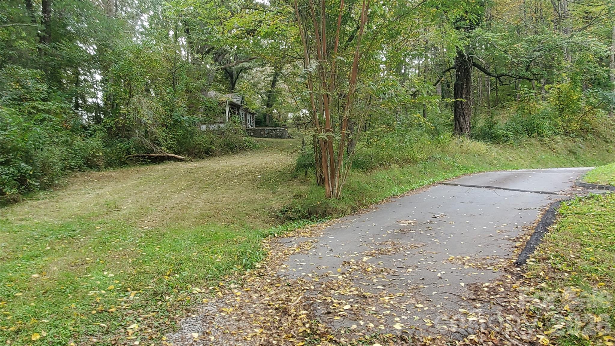 1 Main Entrance Street