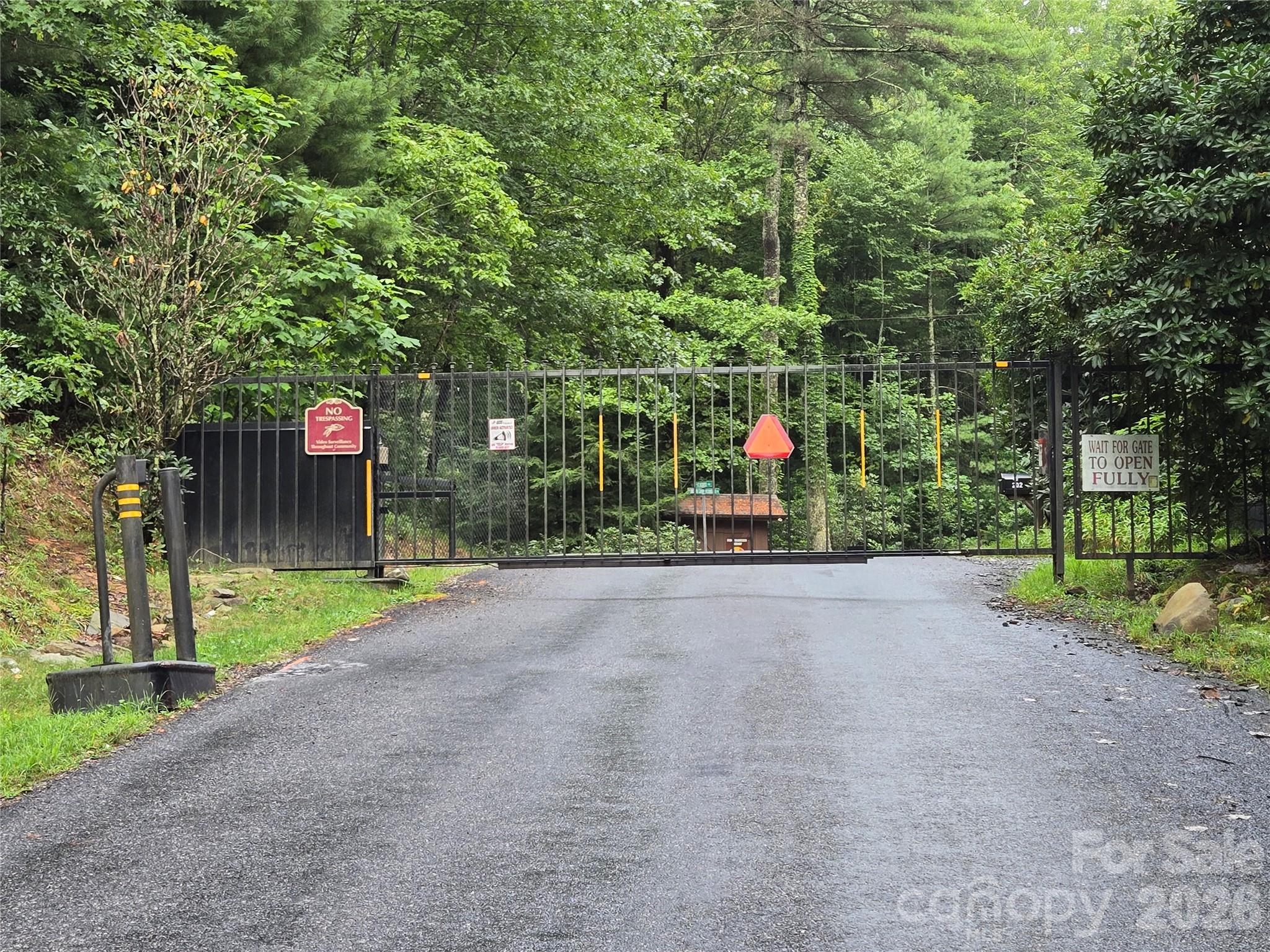 283 Ladd Ridge