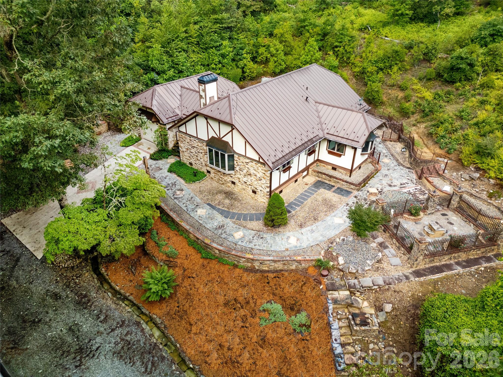 275 Hubbard Hollow Road