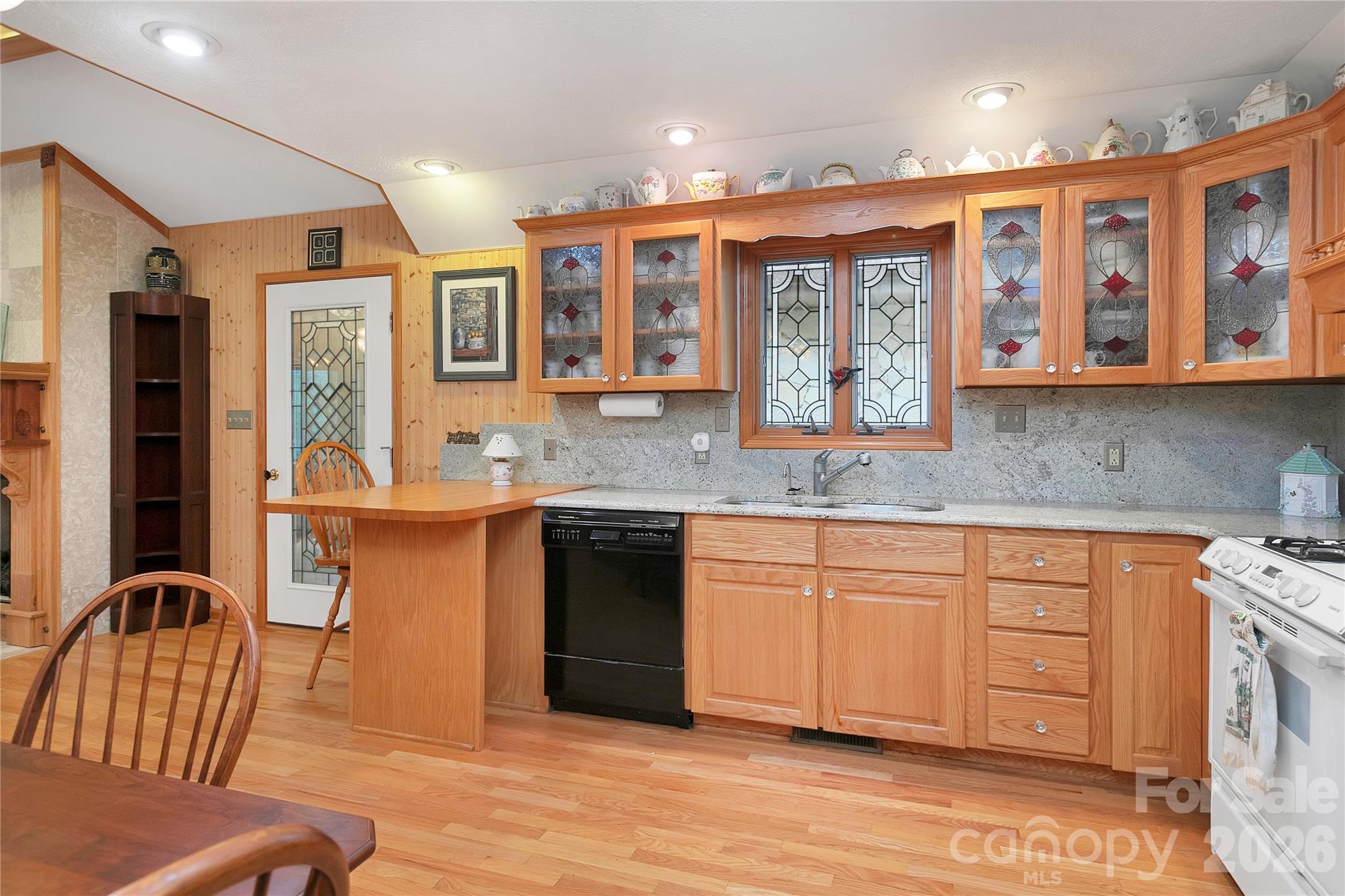 275 Hubbard Hollow Road