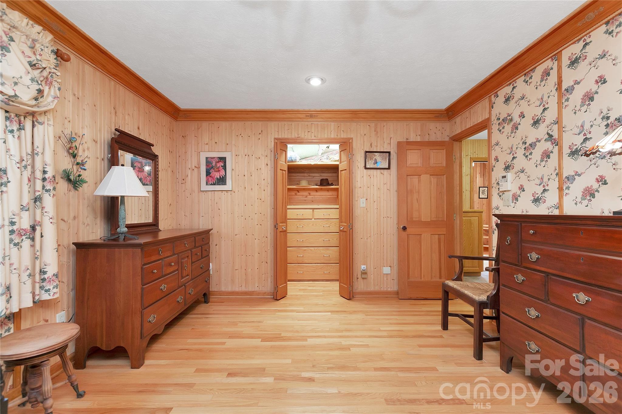 275 Hubbard Hollow Road