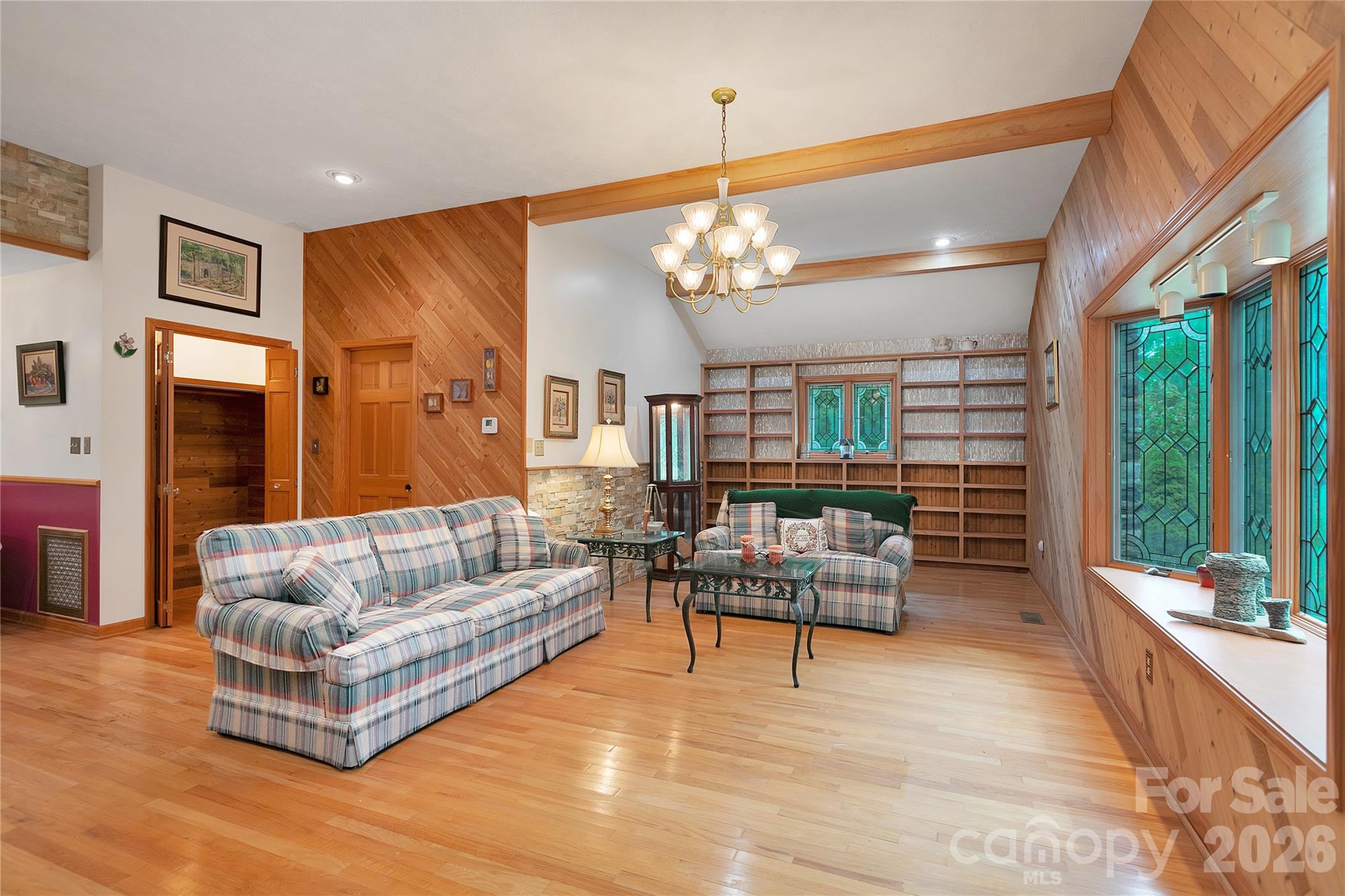 275 Hubbard Hollow Road