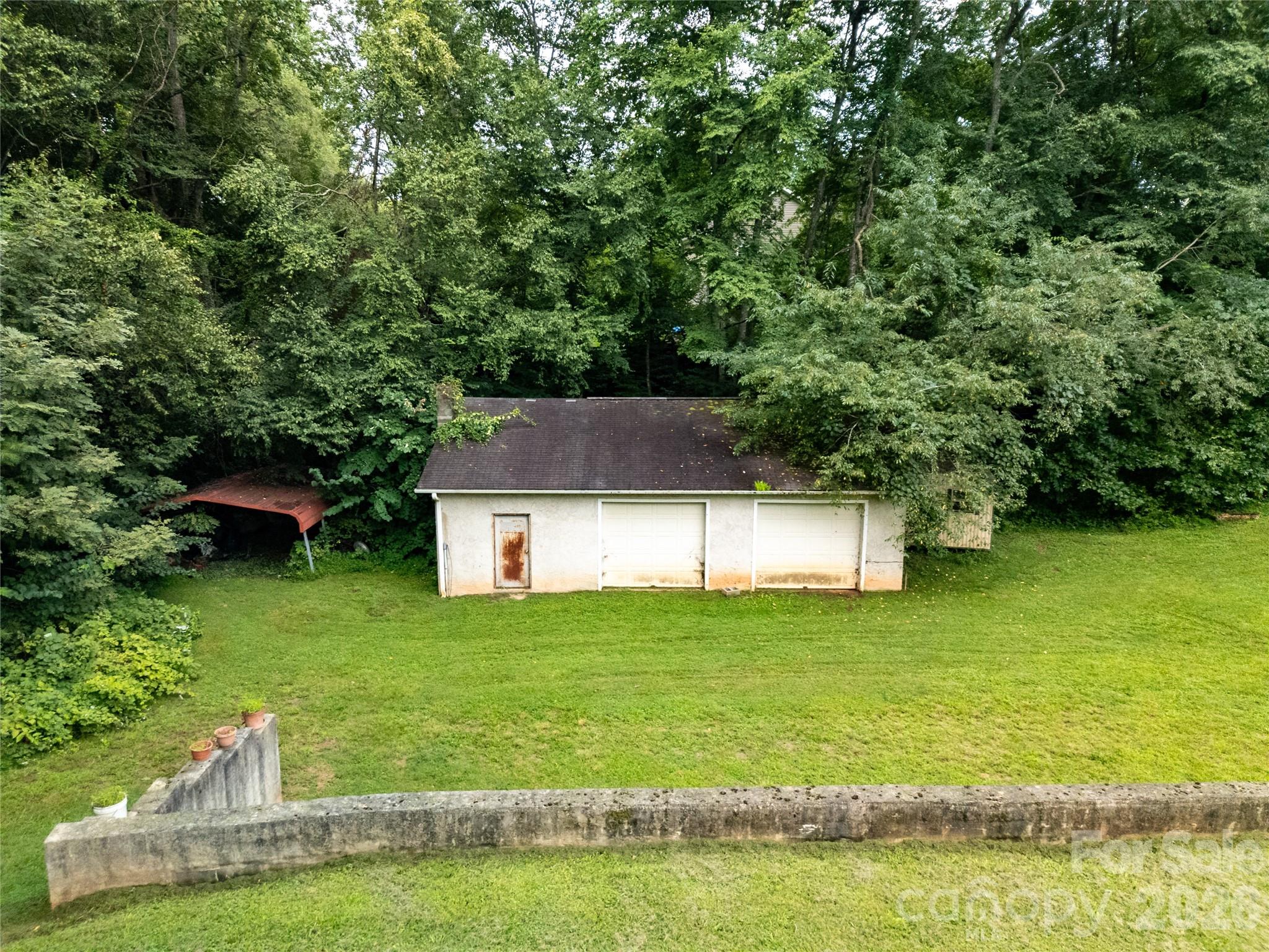 15 Windy Canyon Road
