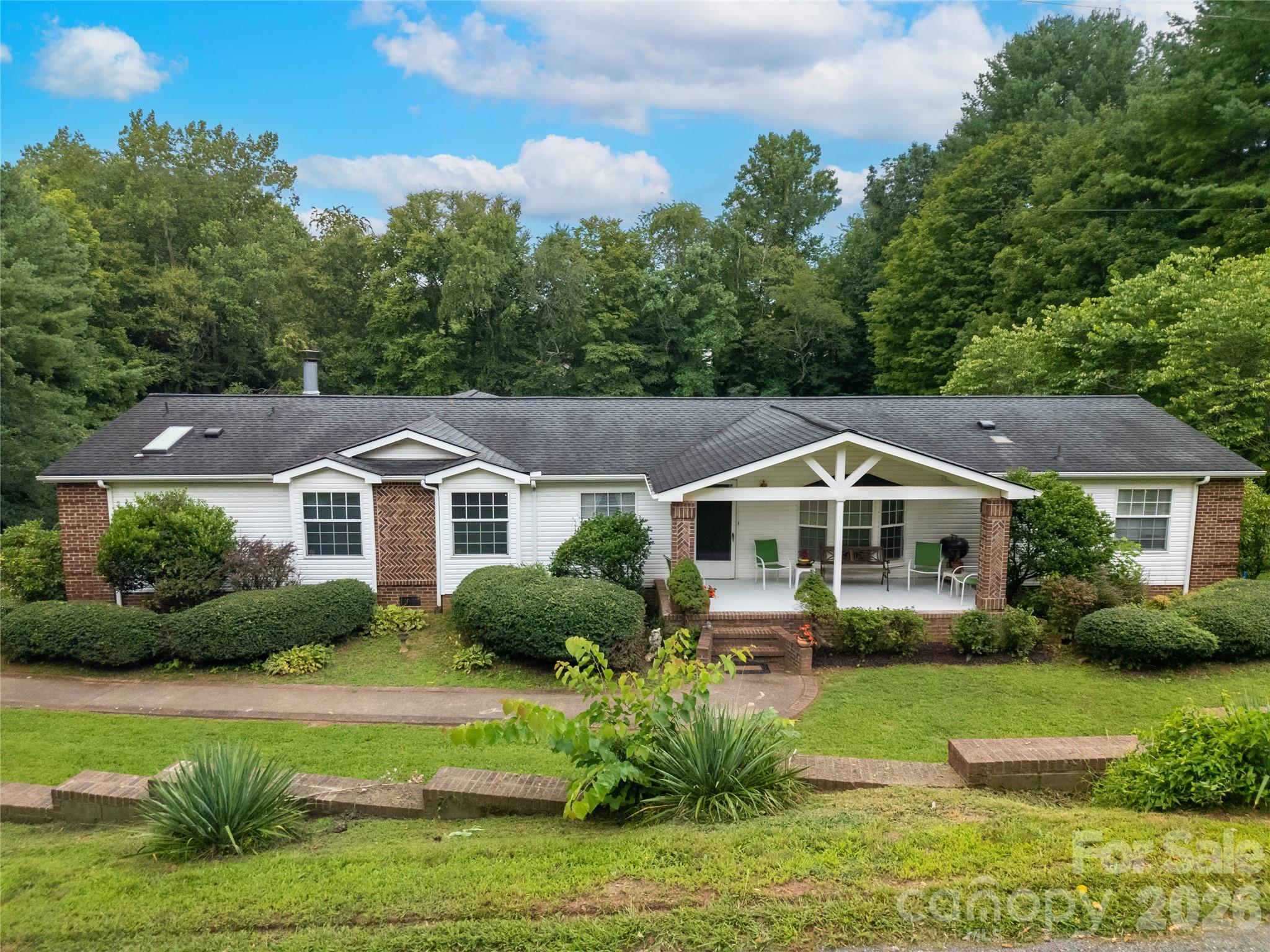 15 Windy Canyon Road