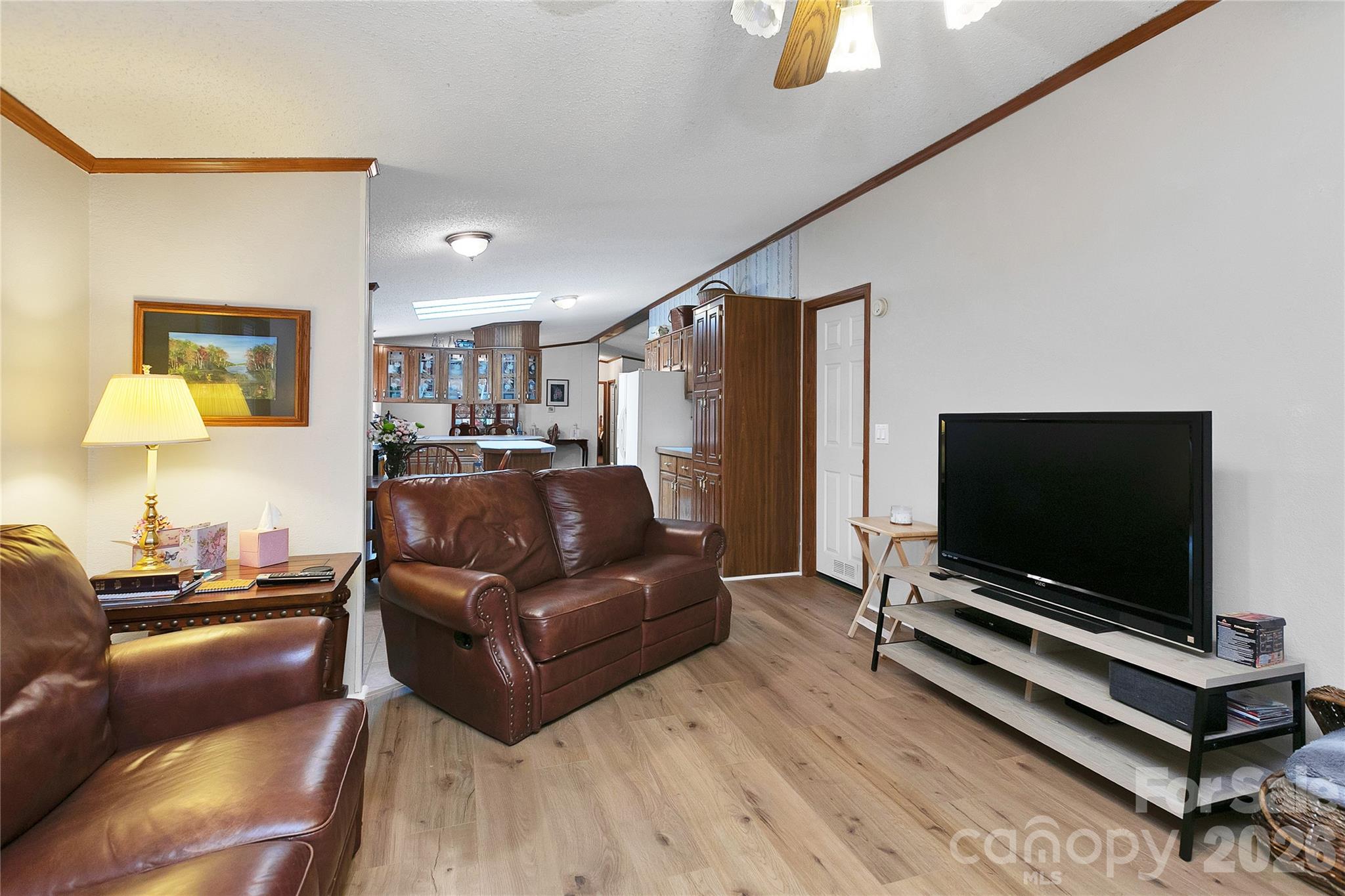 15 Windy Canyon Road