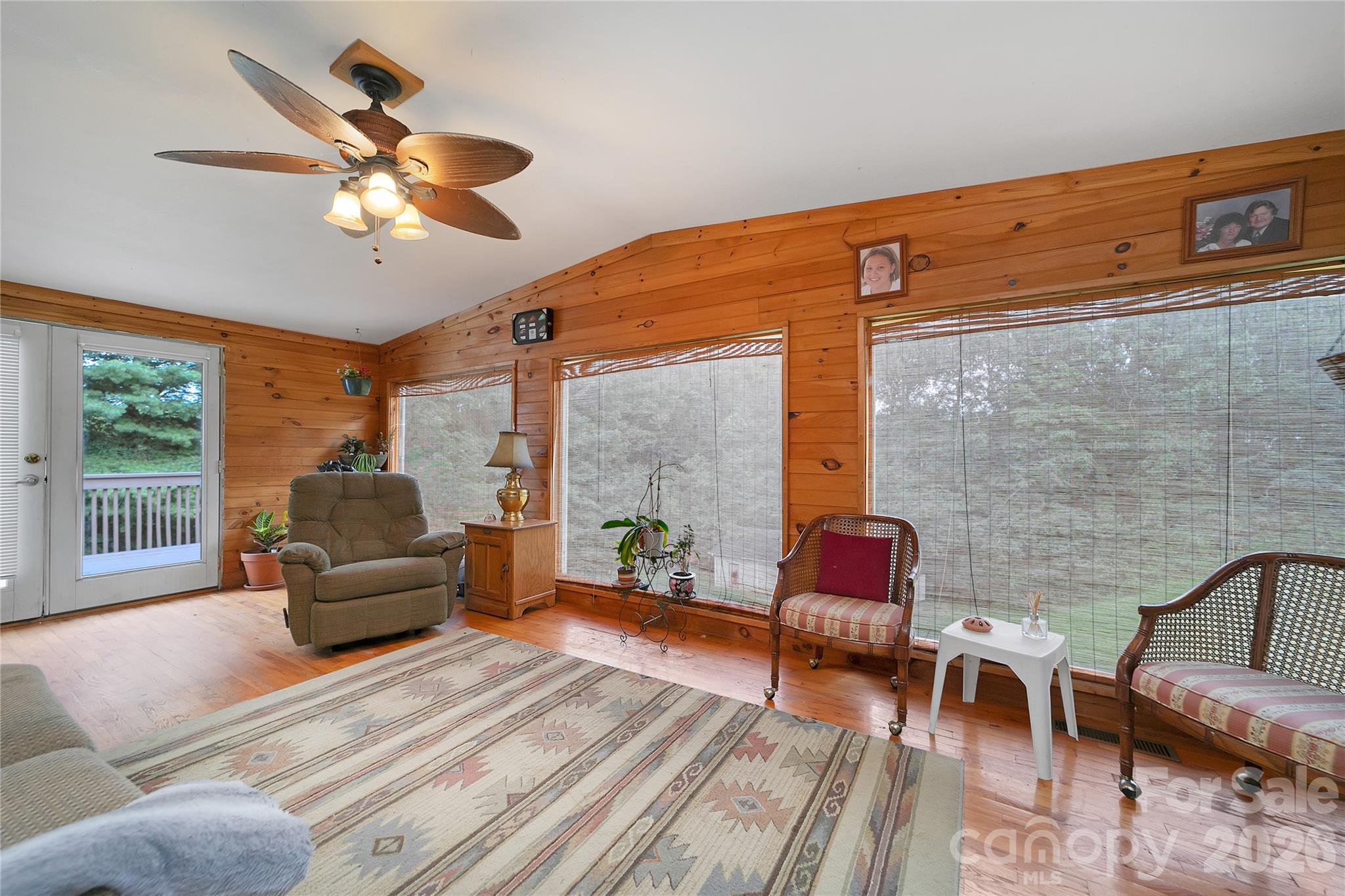 15 Windy Canyon Road