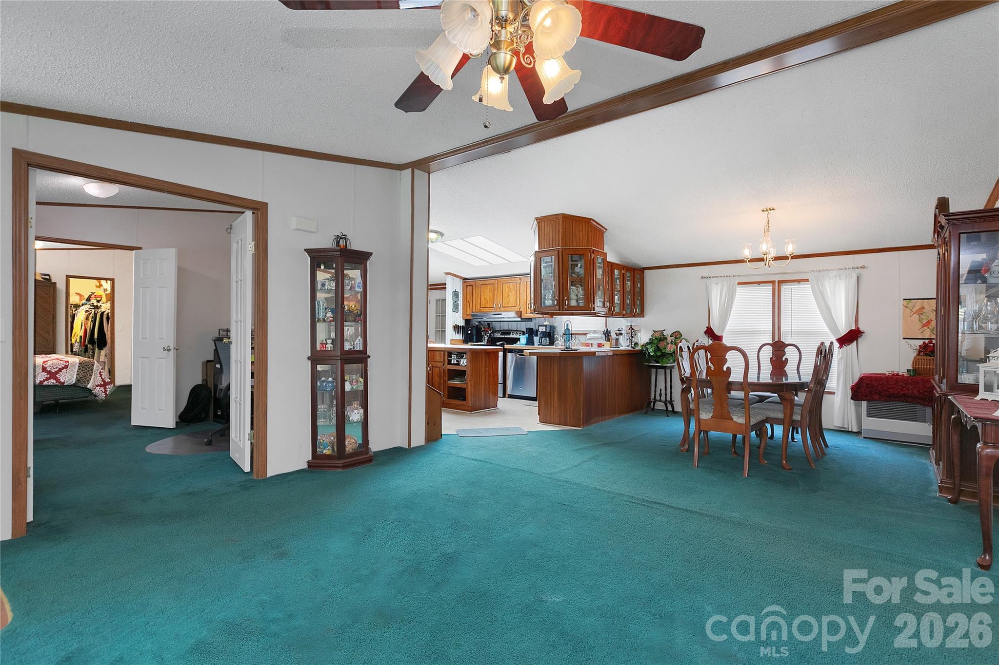 15 Windy Canyon Road