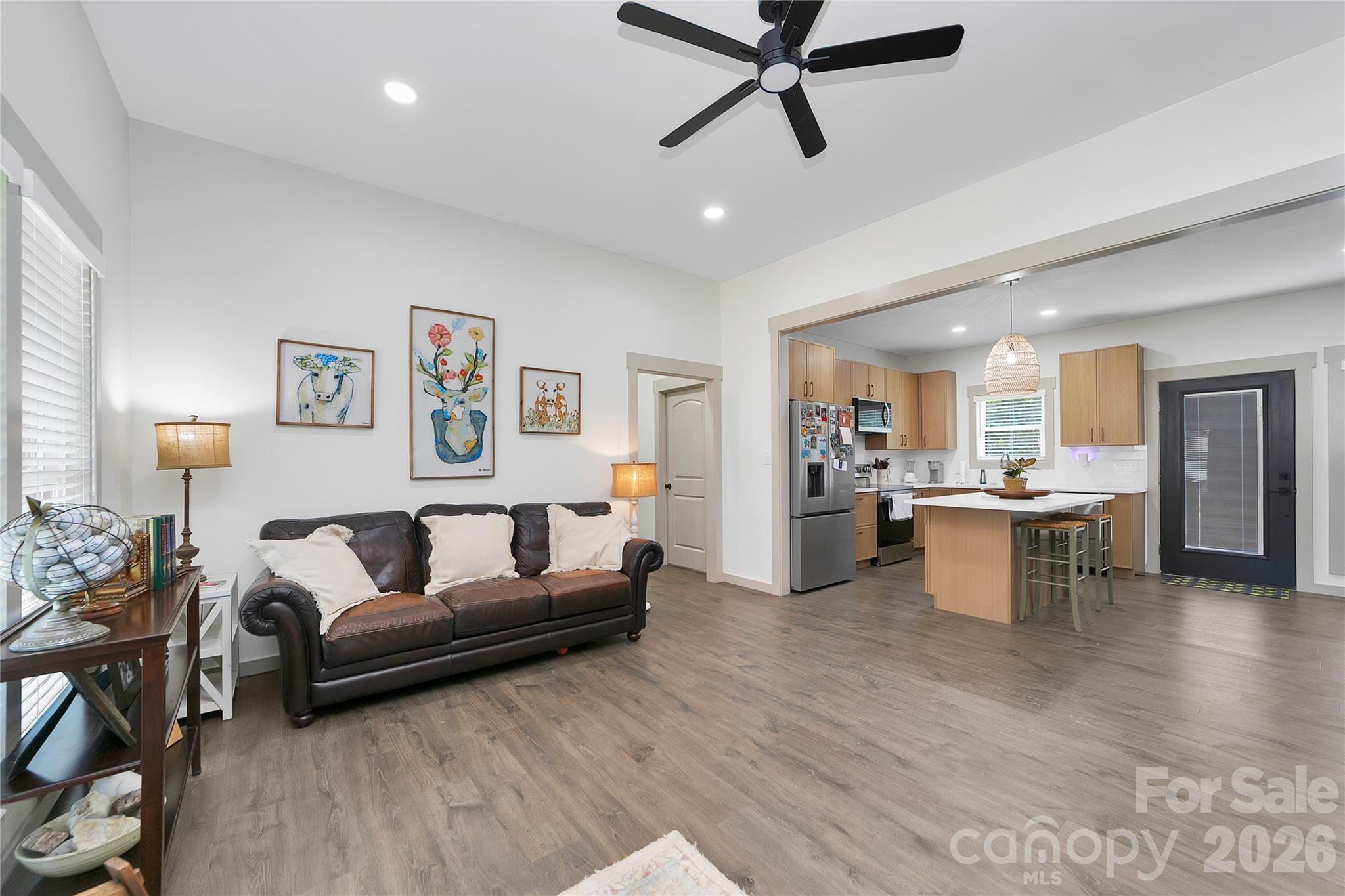 98 Lexxi Lane