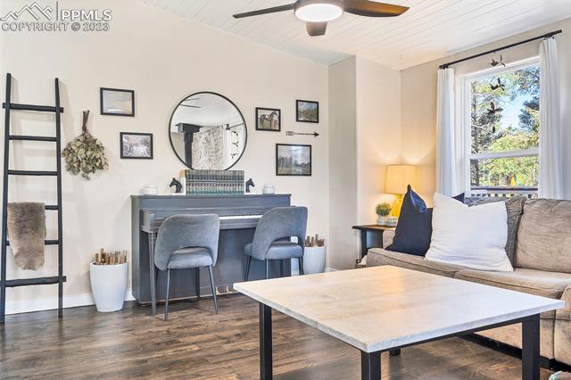 403 Pioneer Creek Drive