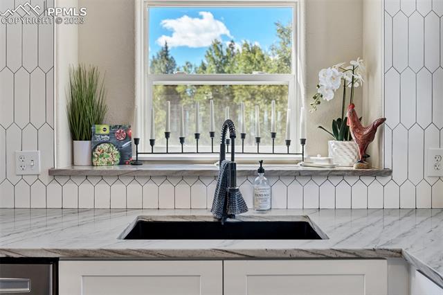 403 Pioneer Creek Drive