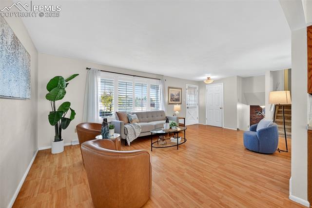1430 De Reamer Circle