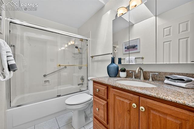 1430 De Reamer Circle