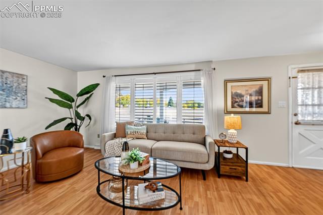 1430 De Reamer Circle