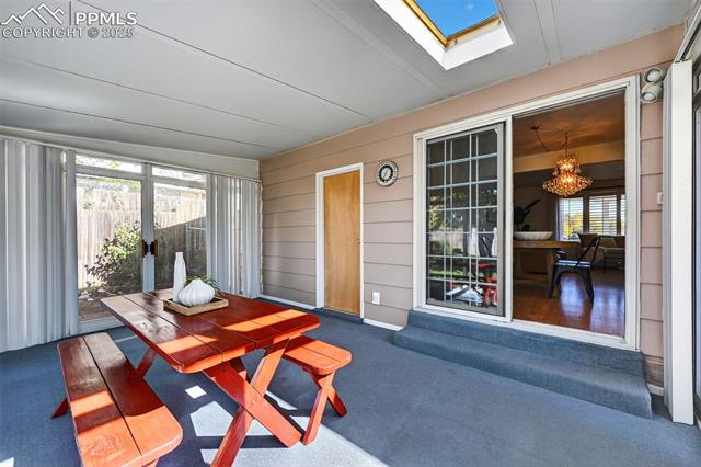 1430 De Reamer Circle