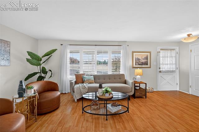 1430 De Reamer Circle