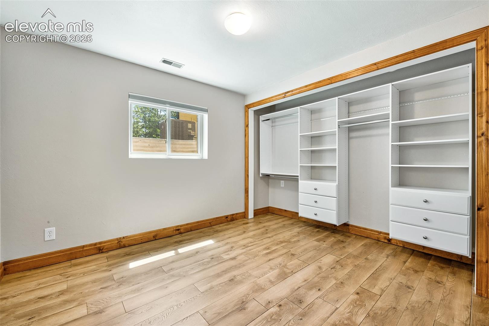 160 Clubridge Place