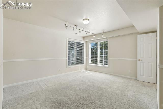 3040 Richfield Drive