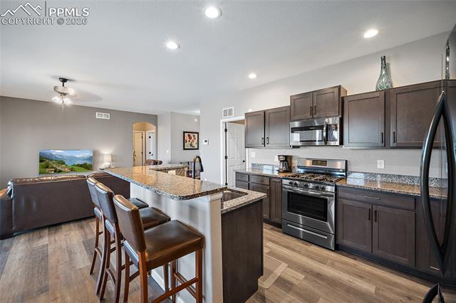 469 E Gentry Drive