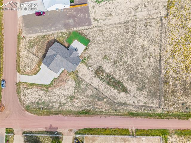 469 E Gentry Drive