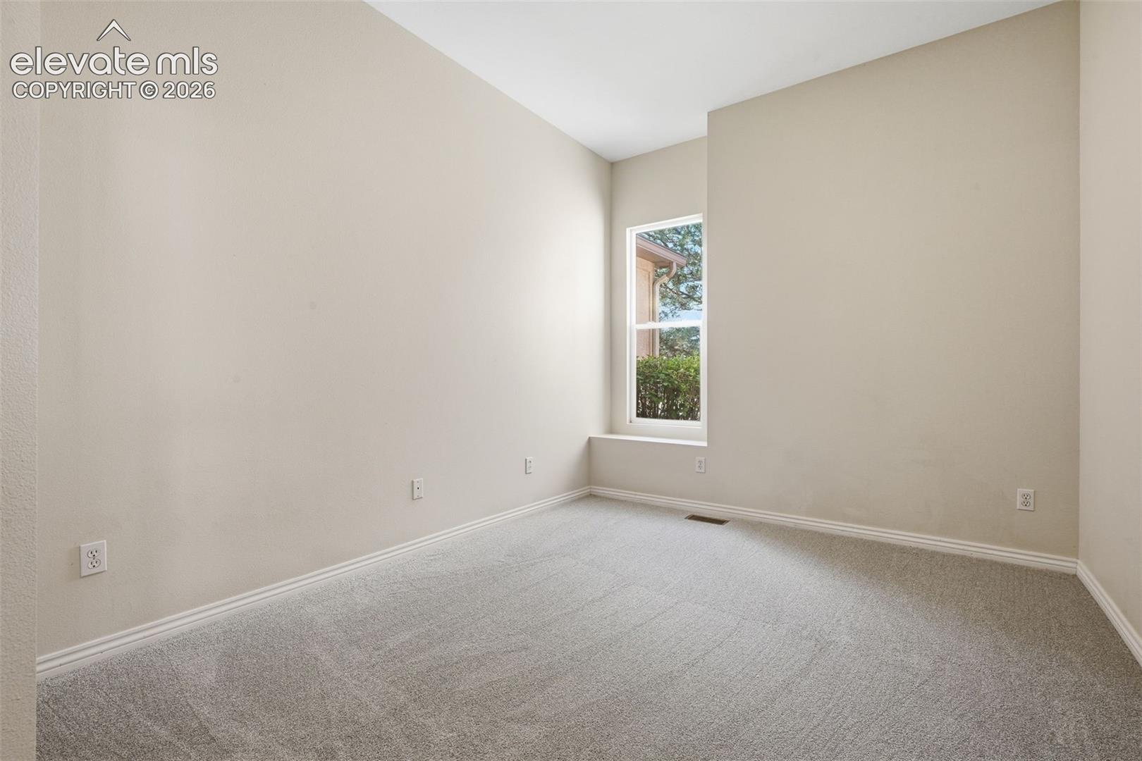 3417 Plantation Grove