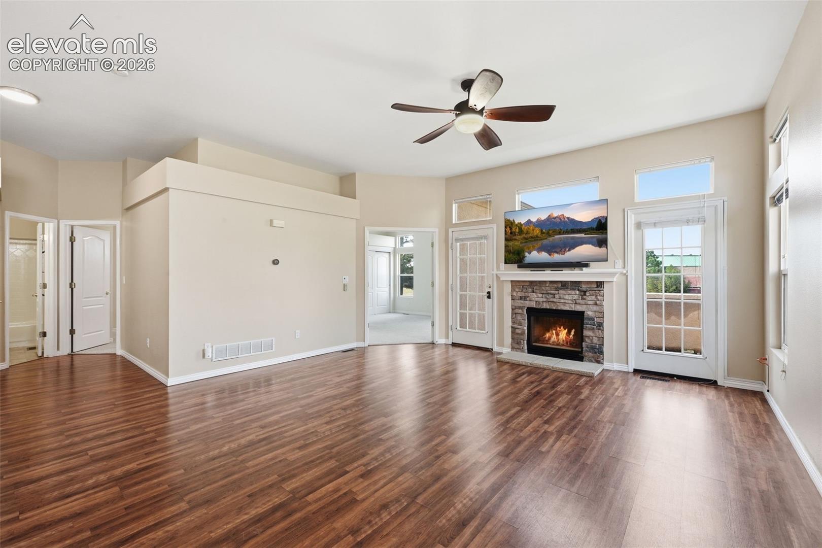 3417 Plantation Grove