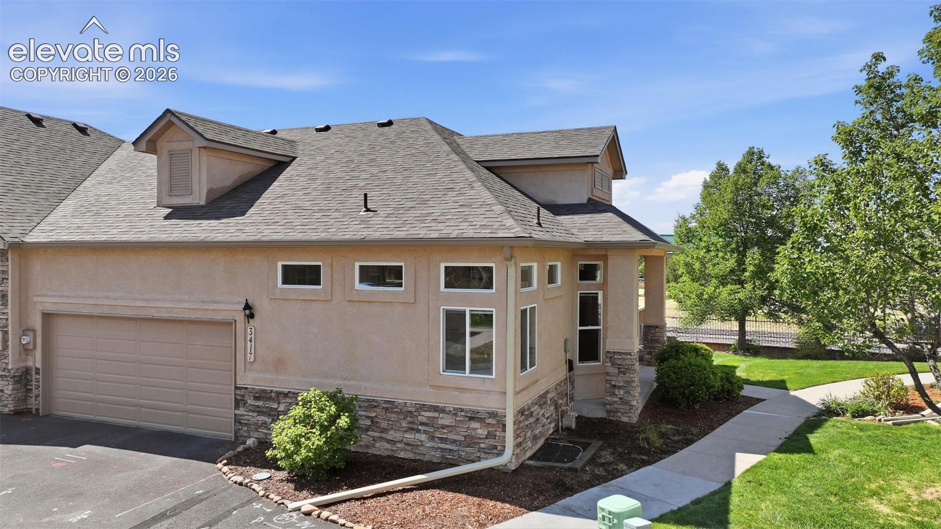 3417 Plantation Grove