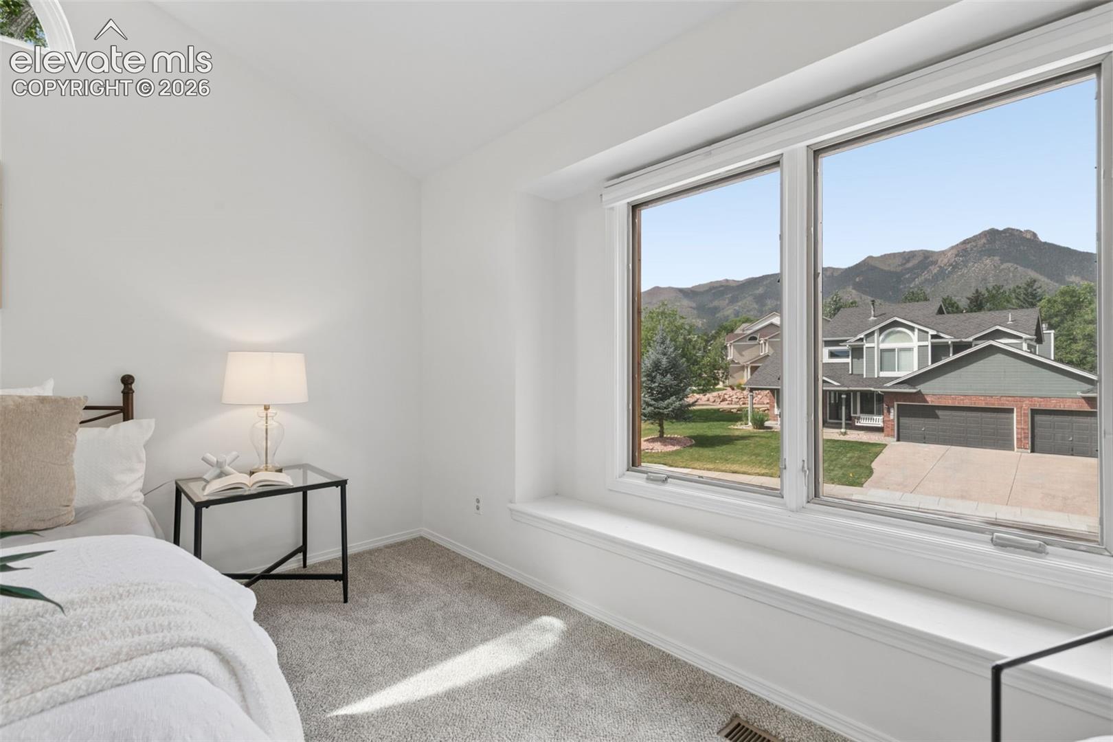 2485 Shiprock Way