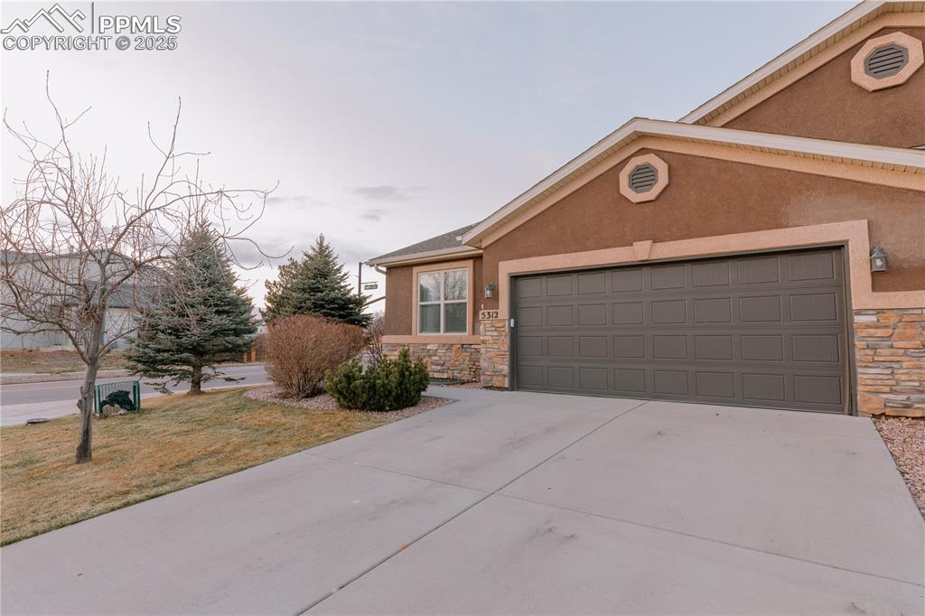 5312 Oak Spring Heights