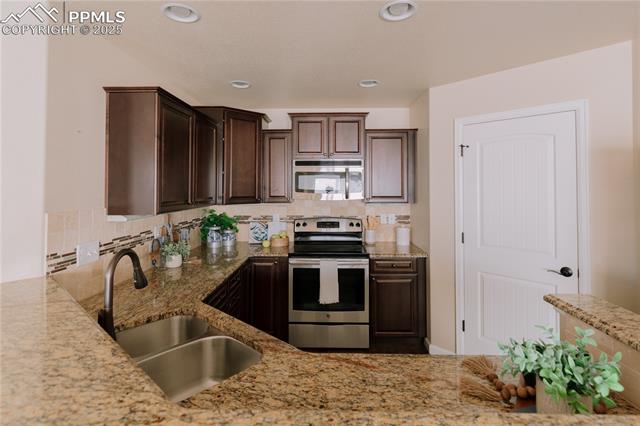 5312 Oak Spring Heights