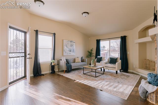 5312 Oak Spring Heights