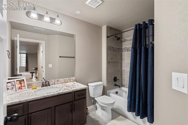 9712 Arbor Walk Lane