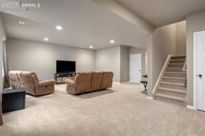 9712 Arbor Walk Lane
