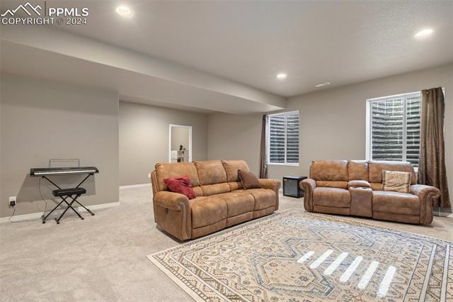 9712 Arbor Walk Lane